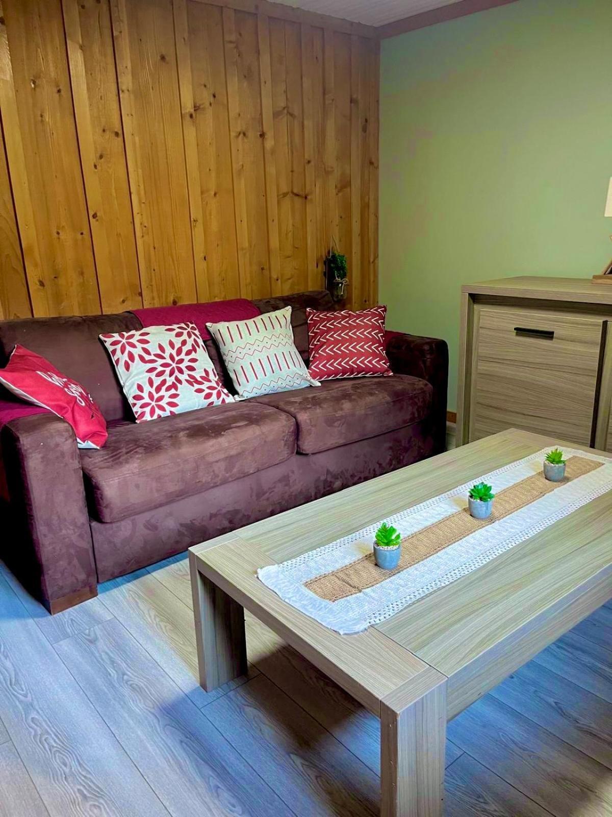 Bellevaux Appartement Dans Maison Familiale מראה חיצוני תמונה